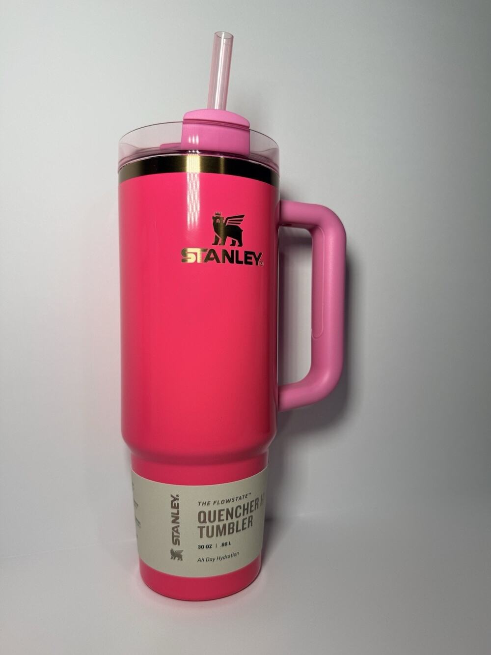 Stanley Exclusive! The Limited Edition PINK PARADE 30oz Quencher Tumbler BNWT